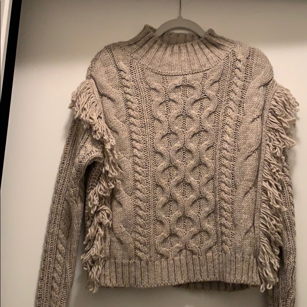 NWT Universal Thread oatmeal sweater